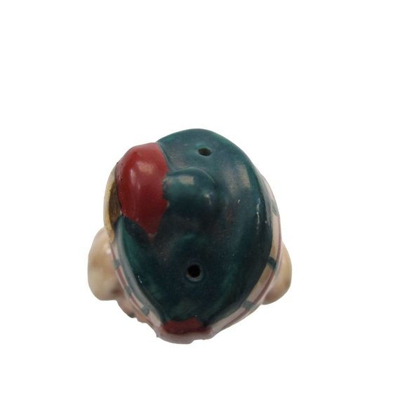 Vintage Scottsh Lass Girl In Kilt with Doll Salt Pepper Shaker Cork Stopper EUC - Picture 16 of 16